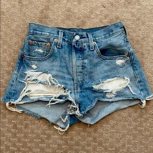 Levi’s 501 High Rise Shorts (color Fault Line)